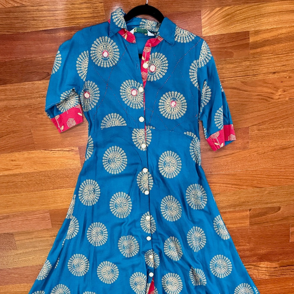 Lovely Blue & Red Long Salwar Top!